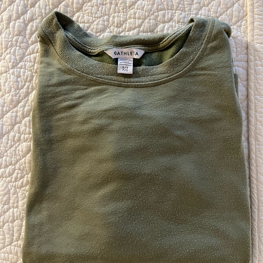 Athleta Sage Green Crewneck Tunic